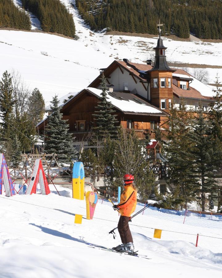 Piz Alpin B&B โคลฟอสโก ภายนอก รูปภาพ