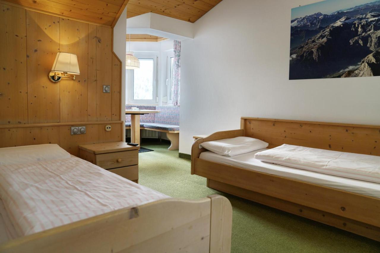 Piz Alpin B&B โคลฟอสโก ภายนอก รูปภาพ
