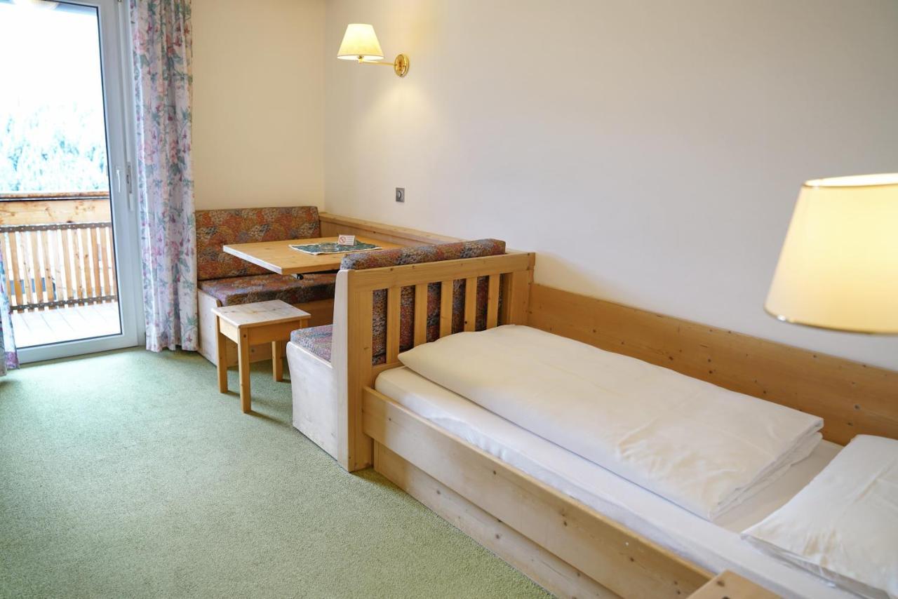 Piz Alpin B&B โคลฟอสโก ภายนอก รูปภาพ